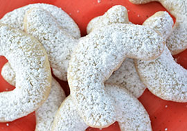 Vanilla Kipferl Christmas Cookies